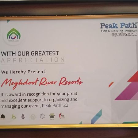 Meghdoot River Resort Kochi Dış mekan fotoğraf