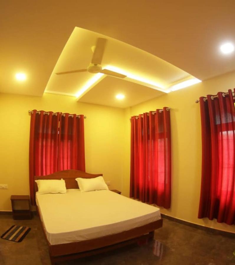 Meghdoot River Resort Kochi Dış mekan fotoğraf