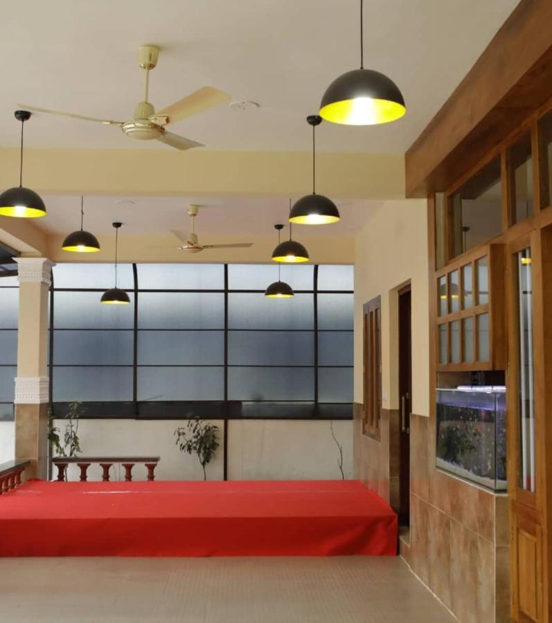Meghdoot River Resort Kochi Dış mekan fotoğraf